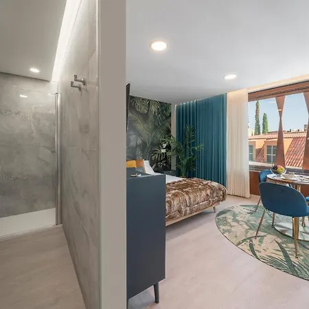 Cine Park Residences By An Island *