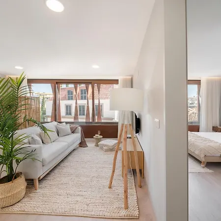 Cine Park Residences By An Island