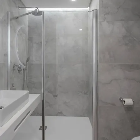 Cine Park Residences By An Island