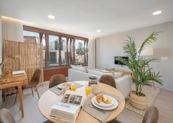 Cine Park Residences By An Island Apartman *