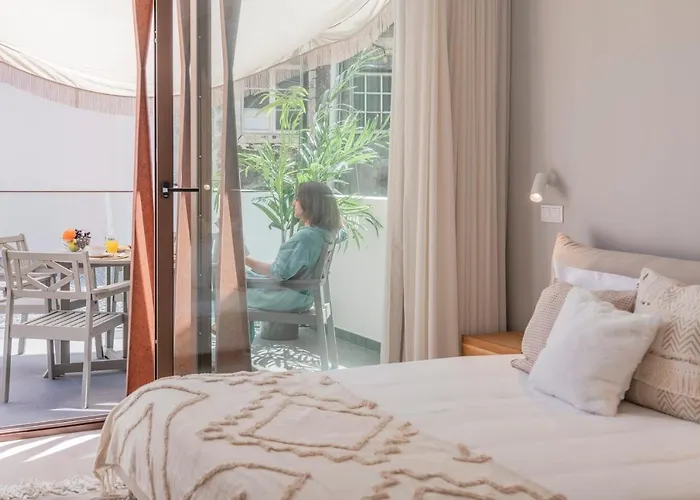 Cine Park Residences By An Island Apartman *