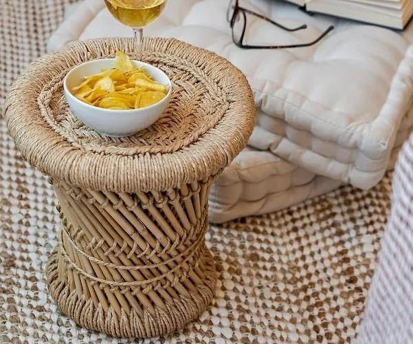 Cine Park Residences By An Island